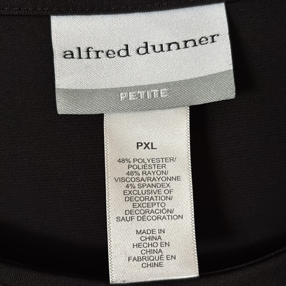 Alfred Dunner Women’s Floral Top, Black/White, Petite XL - Picture 4 of 5